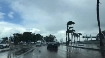 تحرك غطاء سحابي شرقاً يمهد لدخول الجبهة الباردة خلال الساعات المقبلة